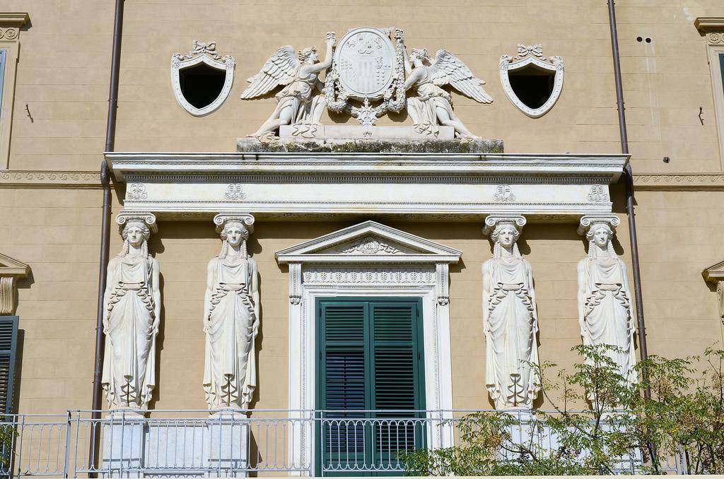 La Suite Del Principe Con Parcheggio Incluso ปาแลร์โม ภายนอก รูปภาพ
